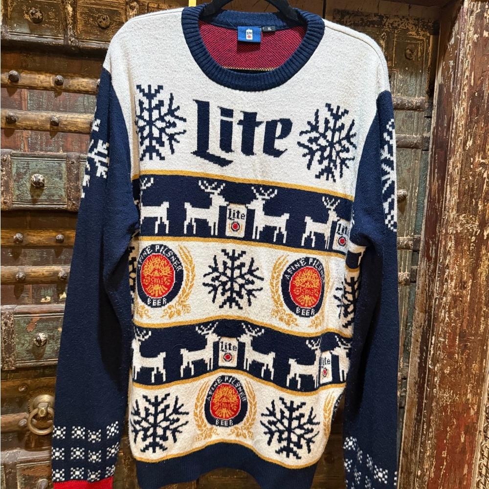 Vintage winter deer LITE fine beer cabin Pilsner Christmas holiday sweater
